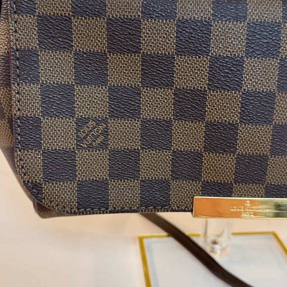 🤎  LOUIS VUITTON  POUCHETTE CHECKERED PATTERN SHOULDER BAG! - Picture 3 of 12